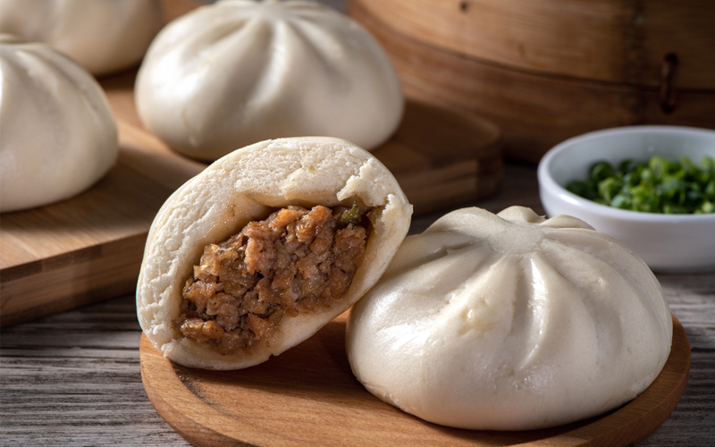 Baozi atau Bakpao Isi Daging dan Egg Yolk